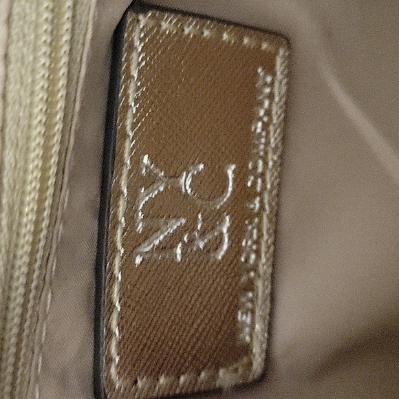 3/$30 NEW YORK & CO 1990s Gold Metallic Crossbody Holiday Evening Micro Purse - Picture 7 of 10